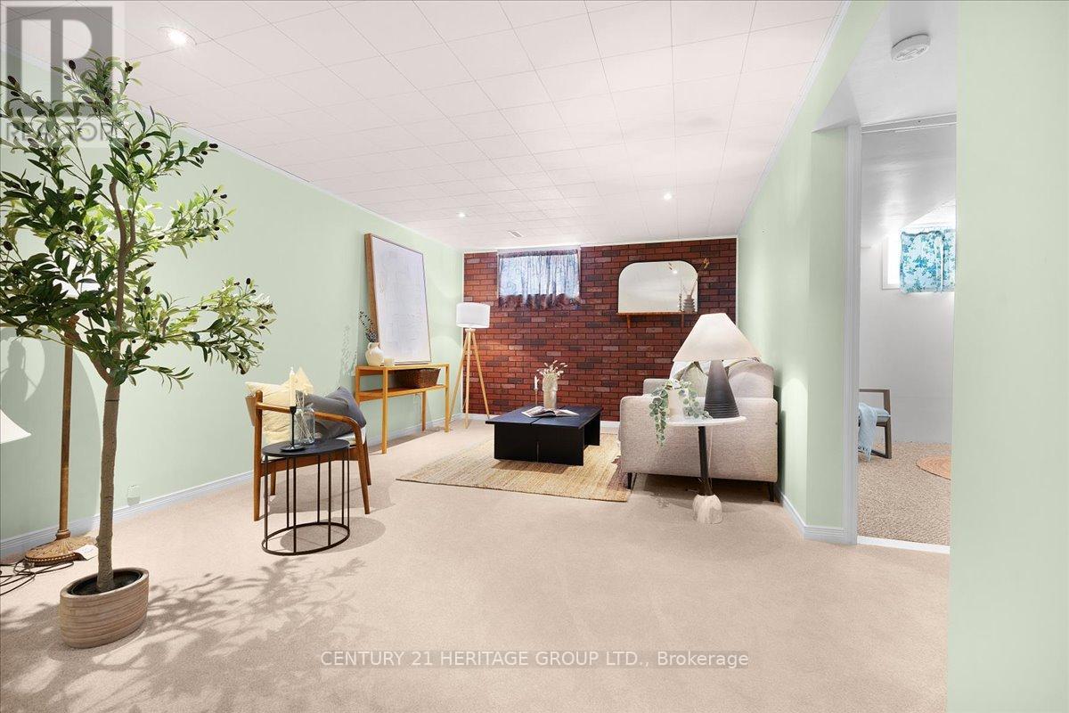 126 Garden Crescent, Hamilton, Ontario  L8V 4T4 - Photo 30 - X12803968