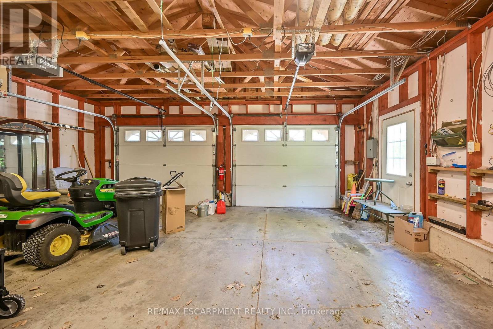 94 Sutherland Street W, Haldimand, Ontario  N3W 1B4 - Photo 32 - X12803970