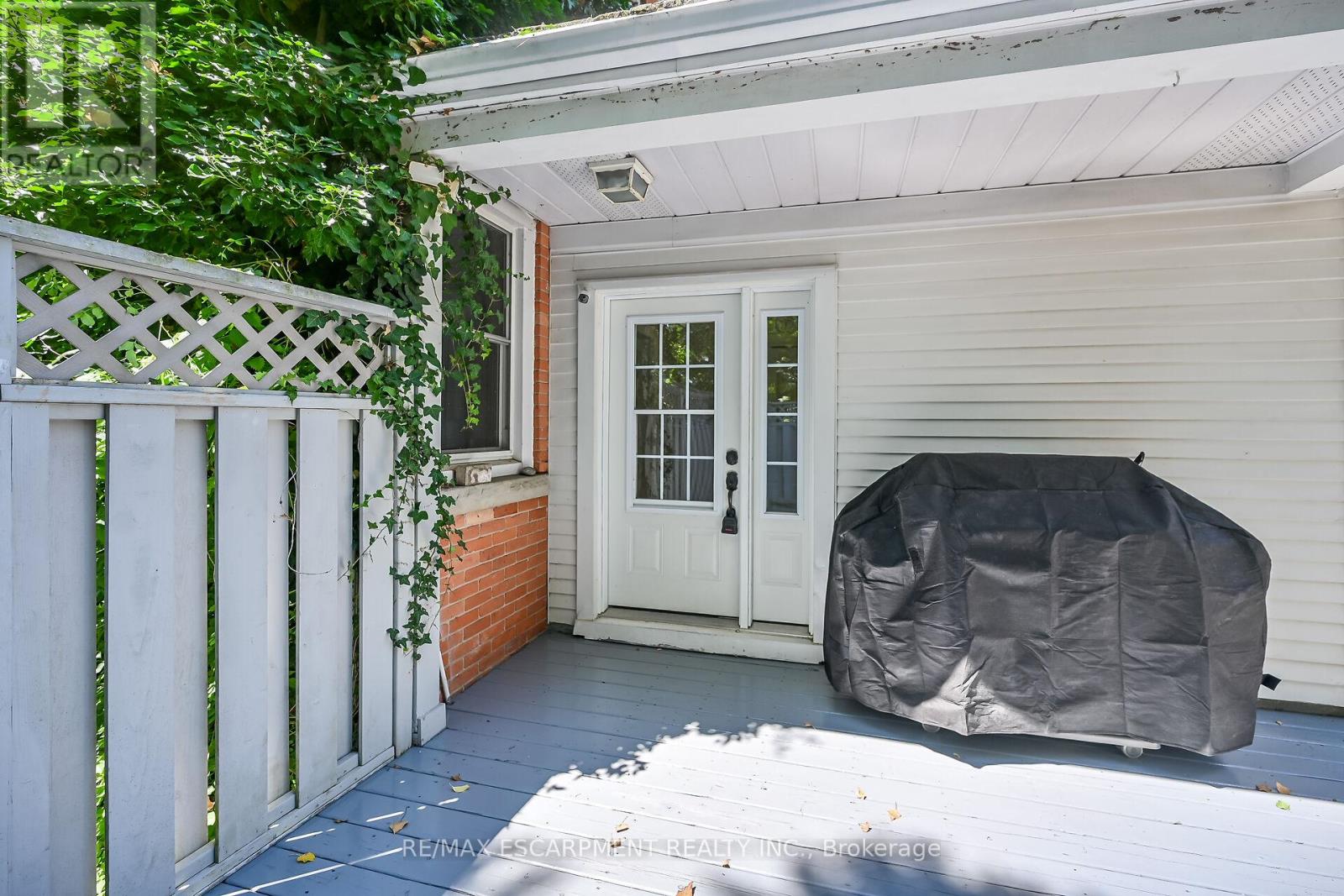 94 Sutherland Street W, Haldimand, Ontario  N3W 1B4 - Photo 41 - X12803970