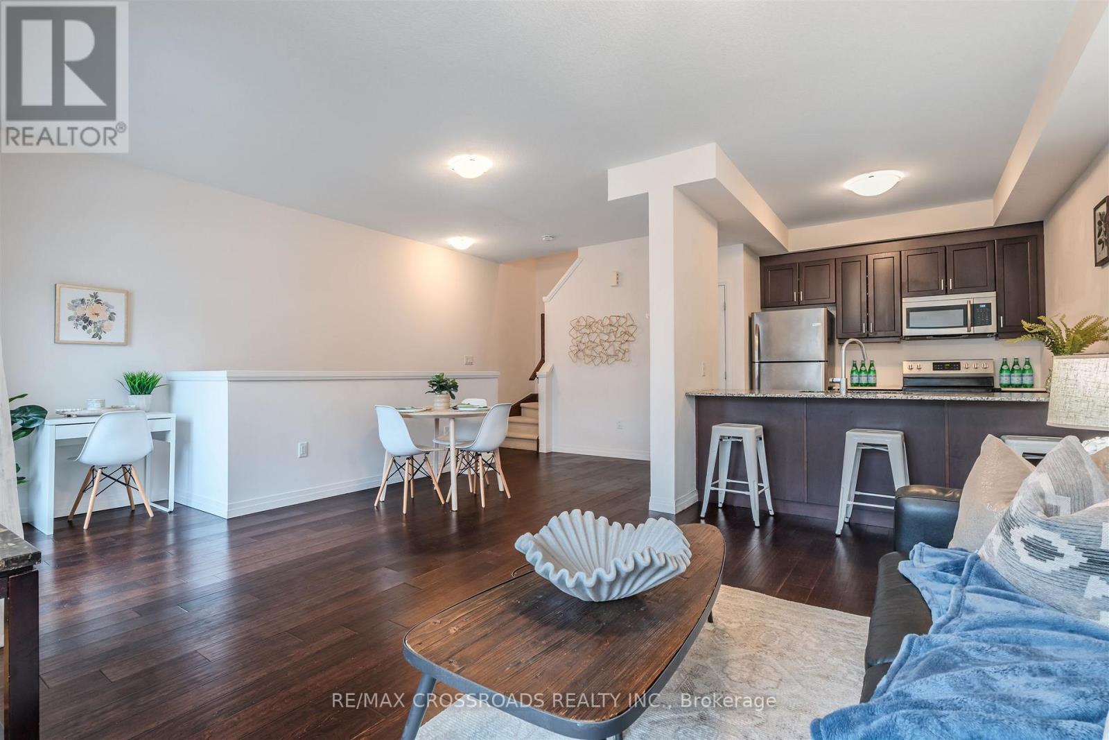 4 Near Lane, Hamilton, Ontario  L9G 0H2 - Photo 5 - X12804020