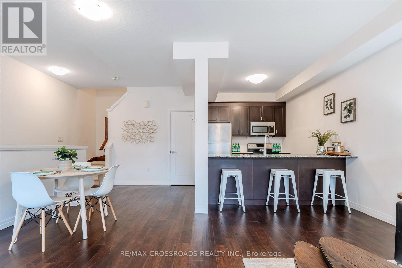 4 Near Lane, Hamilton, Ontario  L9G 0H2 - Photo 6 - X12804020