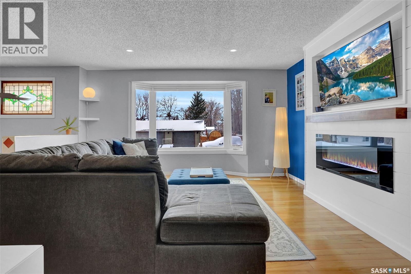 1245 Runciman Crescent N, Regina, Saskatchewan  S4X 2Z3 - Photo 5 - SK028771