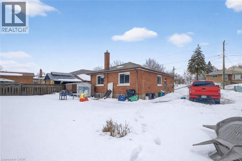 31 Hoffman Street, Kitchener, Ontario N2M 3M8 - Photo 35 - 40806408
