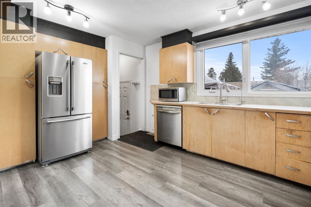 724 Pinecliff Road Ne, Calgary, Alberta  T1Y 3X1 - Photo 12 - A2282722