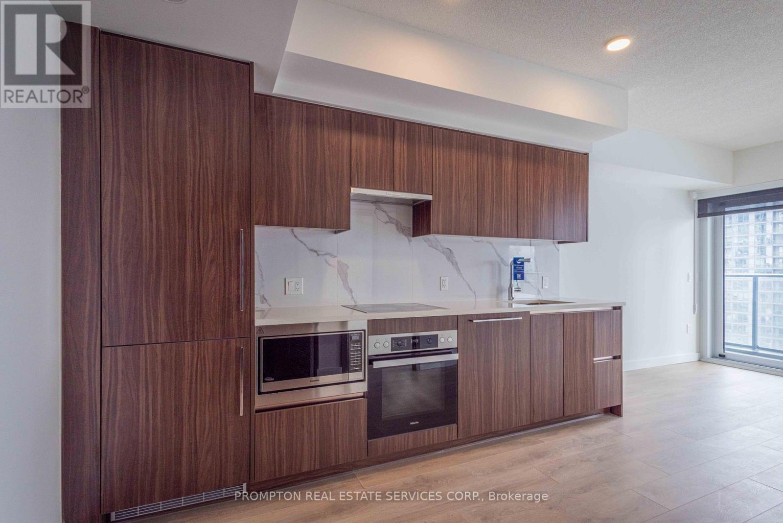 1606 - 1 Concord Cityplace Way, Toronto, Ontario  M5V 0X3 - Photo 11 - C12799390