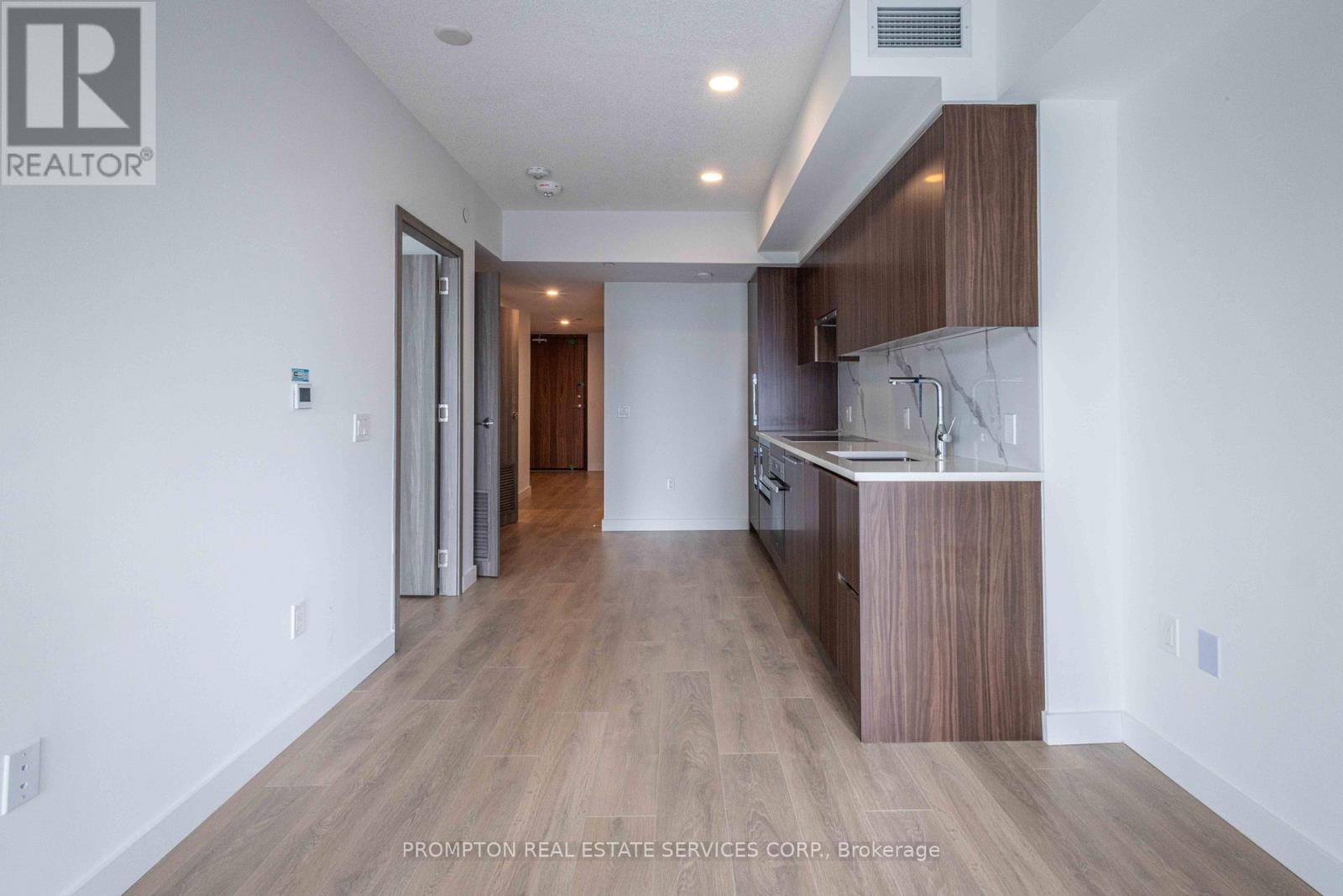 1606 - 1 Concord Cityplace Way, Toronto, Ontario  M5V 0X3 - Photo 15 - C12799390