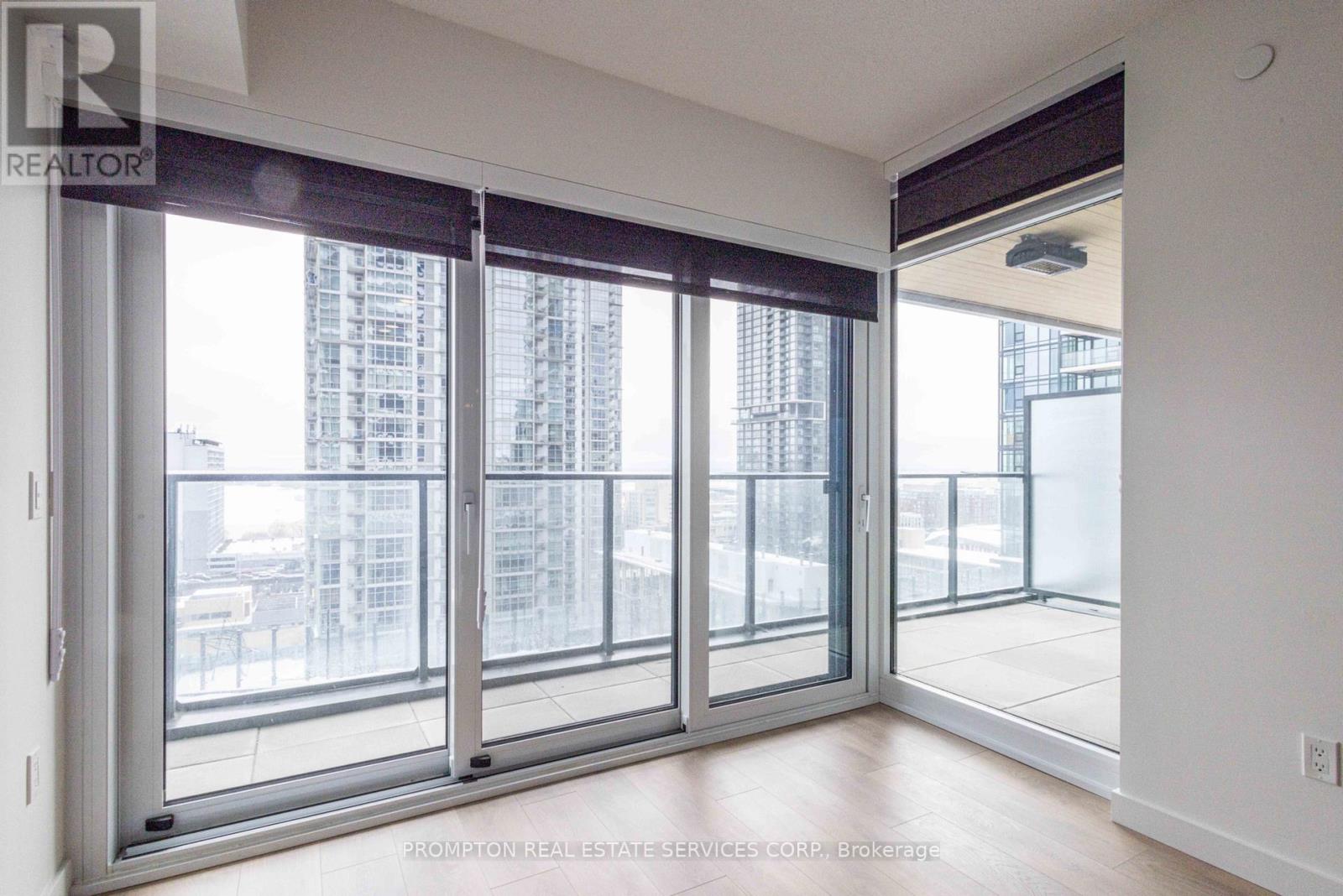 1606 - 1 Concord Cityplace Way, Toronto, Ontario  M5V 0X3 - Photo 14 - C12799390