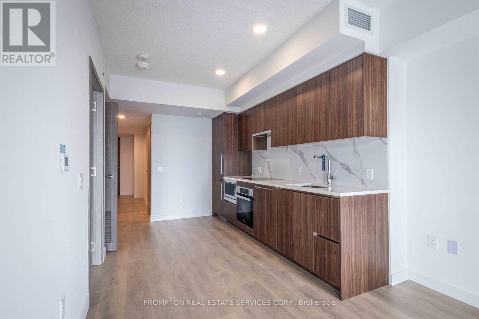 1606 - 1 Concord Cityplace Way, Toronto, Ontario  M5V 0X3 - Photo 16 - C12799390