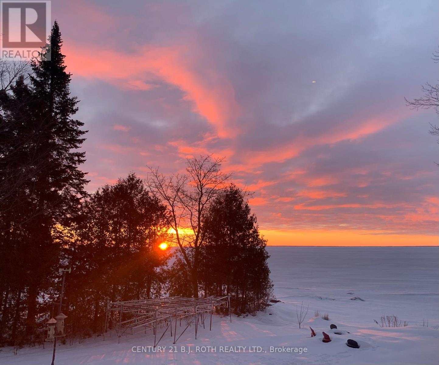 95 Lakeshore Road E, Oro-Medonte, Ontario  L0L 2E0 - Photo 46 - S12742000