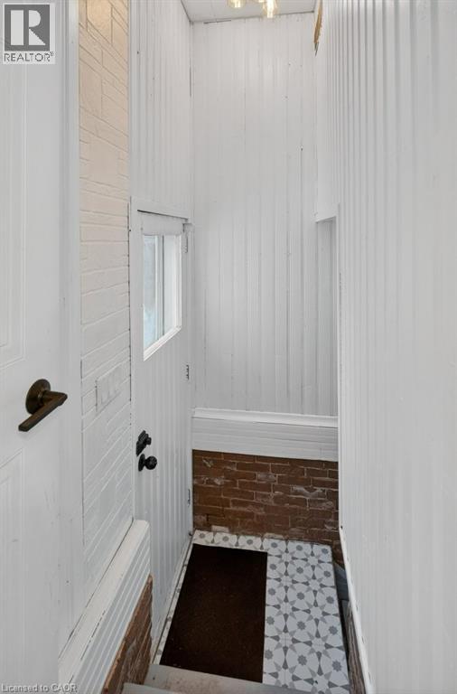 196 Paling Avenue, Hamilton, Ontario  L8H 5J7 - Photo 39 - 40806326