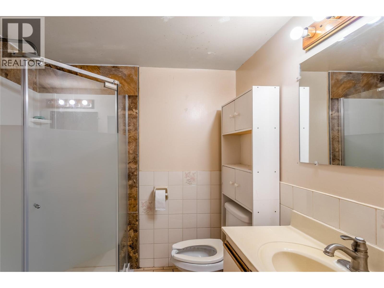 422 Rutland Road S, Kelowna, British Columbia  V1X 3A1 - Photo 16 - 10375489