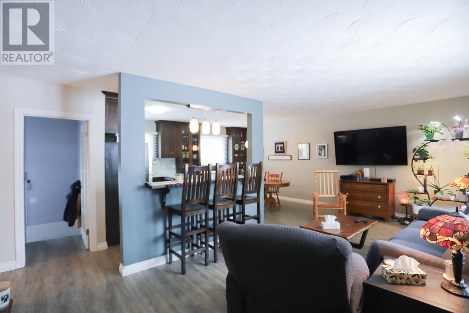 14 Elaine Ct, Sault Ste. Marie, Ontario  P6A 4R9 - Photo 6 - SM260007