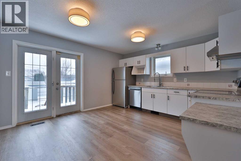 2123b 20a Avenue, Coaldale, Alberta  T1M 1J6 - Photo 10 - A2287124