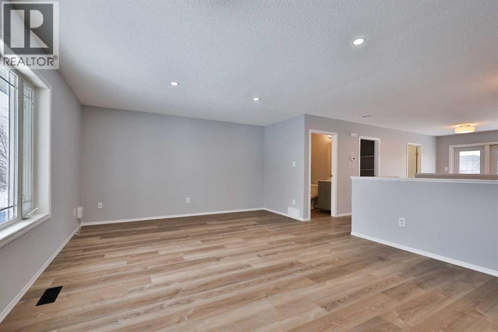 2123b 20a Avenue, Coaldale, Alberta  T1M 1J6 - Photo 13 - A2287124