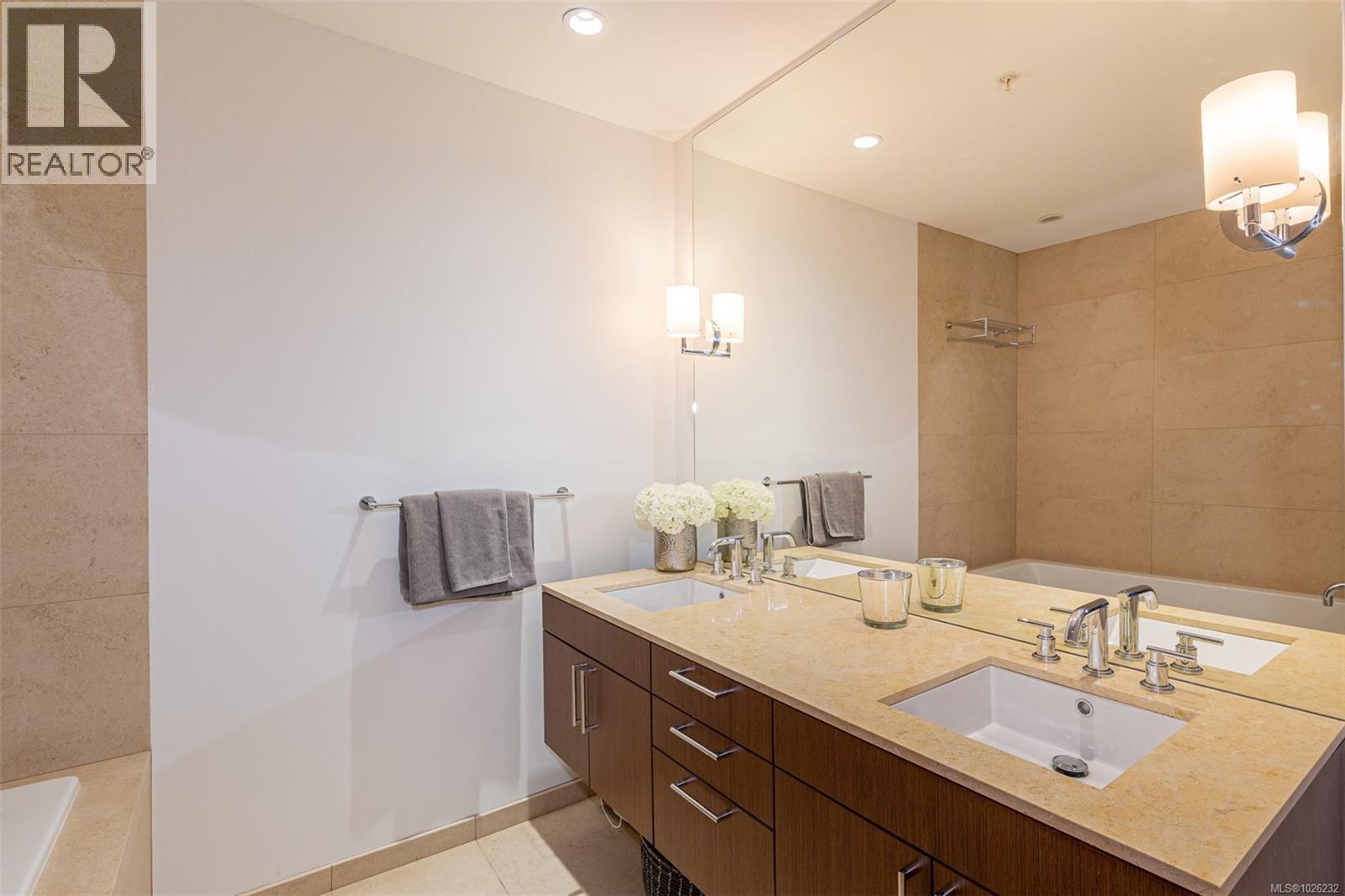 810 100 Saghalie Rd, Victoria, British Columbia  V9A 0A1 - Photo 22 - 1026232