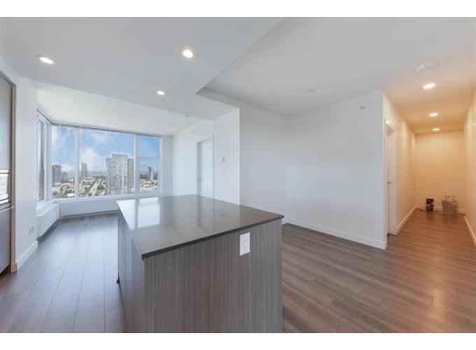 2704 13615 Fraser Highway, Surrey, British Columbia  V3T 0P7 - Photo 8 - R3091692