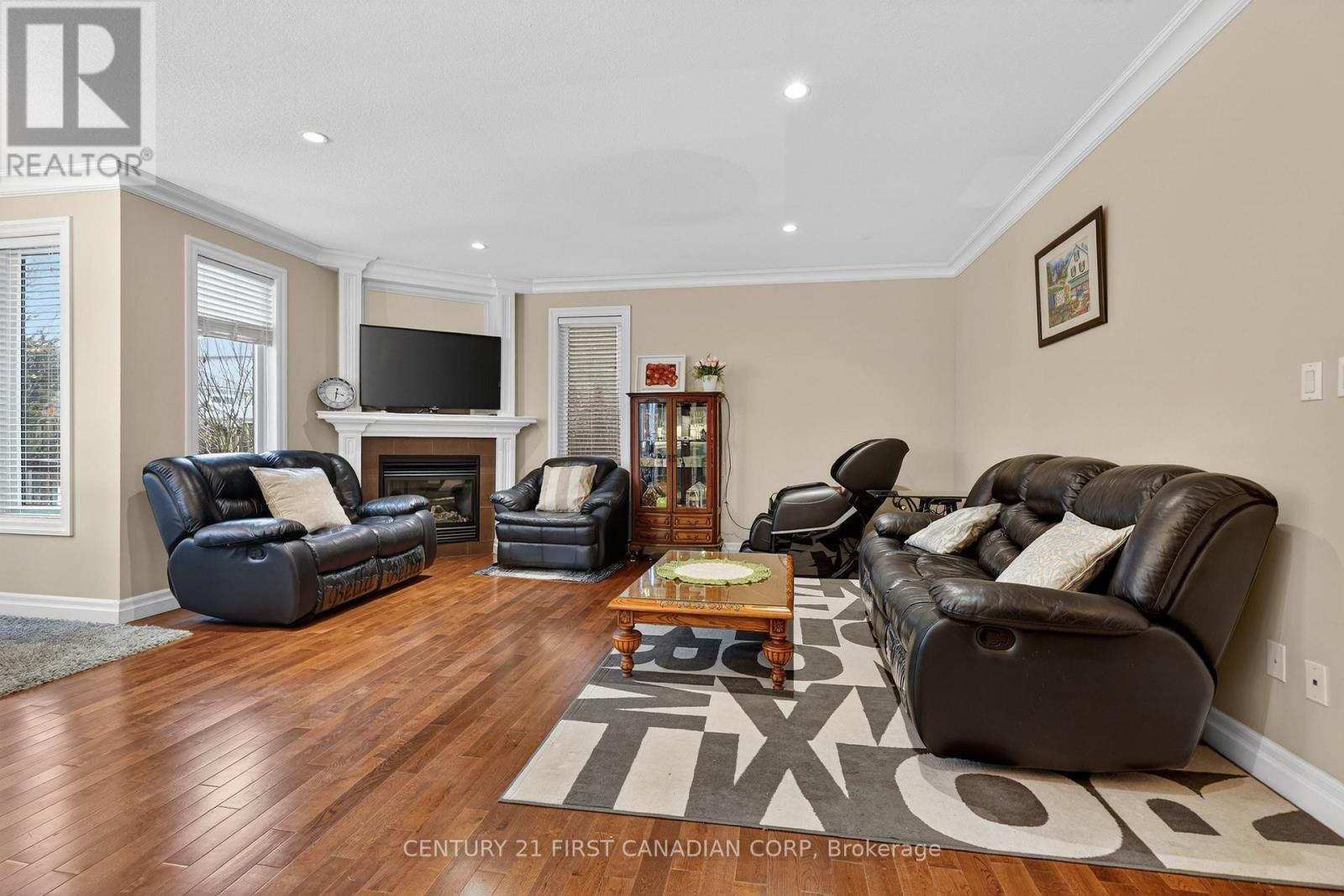 1310 Oakcrossing Road, London North, Ontario N6H 0C1 - Photo 10 - X12804064