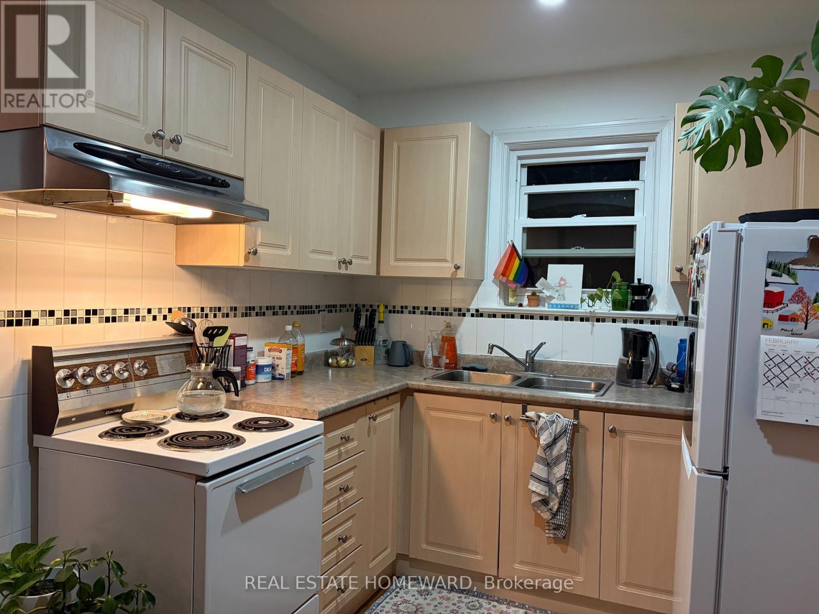 2nd Floor - 158 Millwood Road, Toronto, Ontario  M4S 1J7 - Photo 12 - C12802796