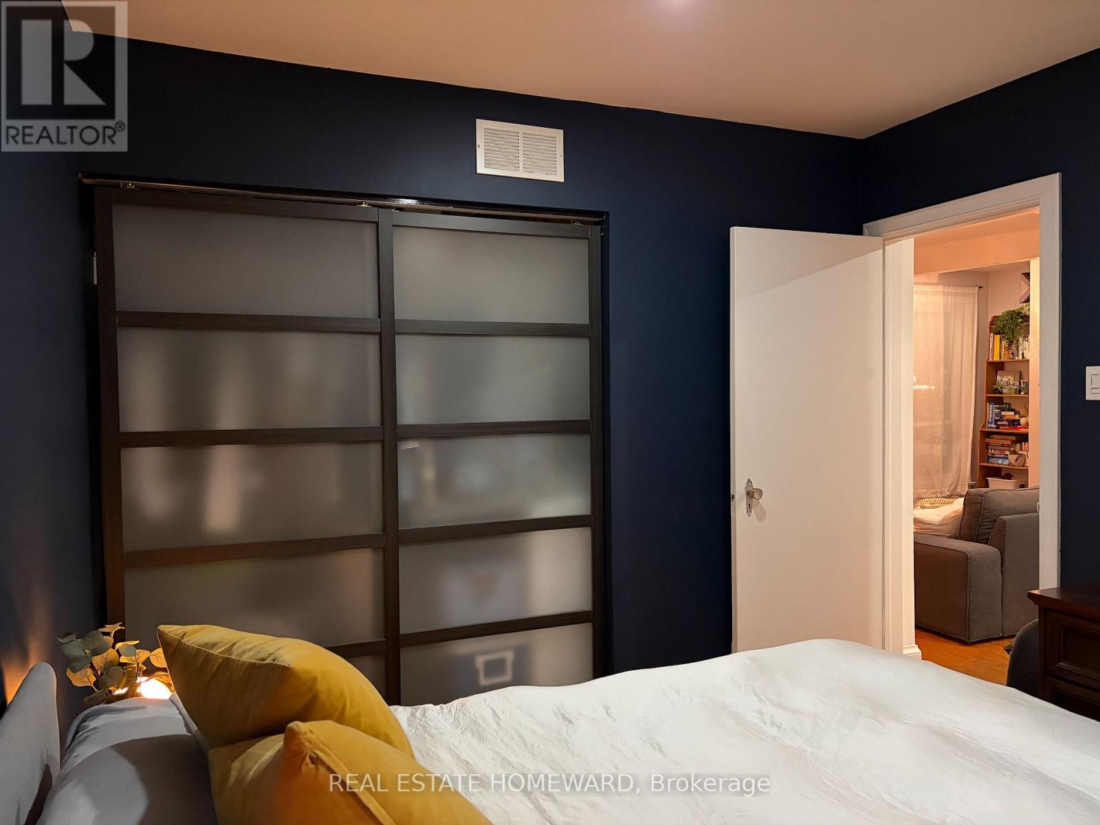 2nd Floor - 158 Millwood Road, Toronto, Ontario  M4S 1J7 - Photo 13 - C12802796