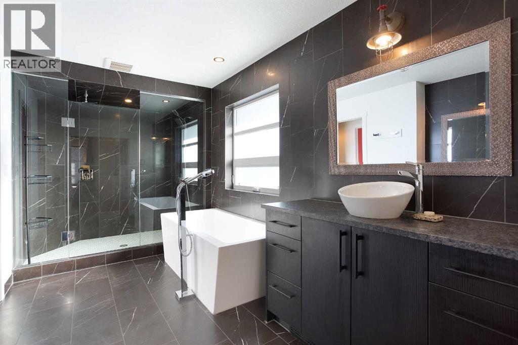 8248 5 Street Sw, Calgary, Alberta  T2V 1C5 - Photo 16 - A2280550