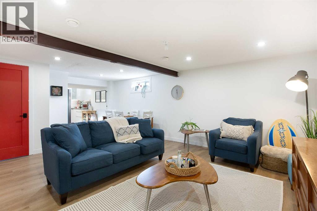 8248 5 Street Sw, Calgary, Alberta  T2V 1C5 - Photo 25 - A2280550