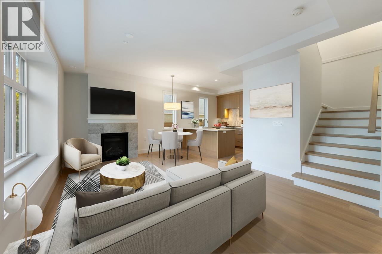 1136 E 26th Avenue, Vancouver, British Columbia  V5V 2J7 - Photo 1 - R3091790