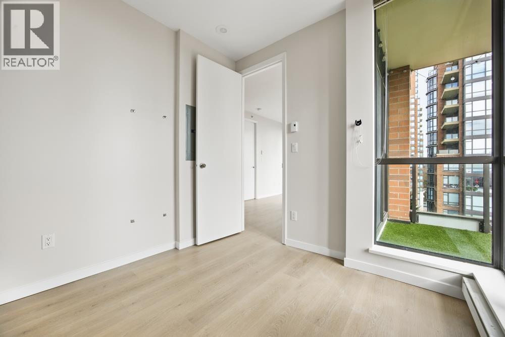 1003 6823 Station Hill Drive, Burnaby, British Columbia  V3N 0A9 - Photo 6 - R3091795