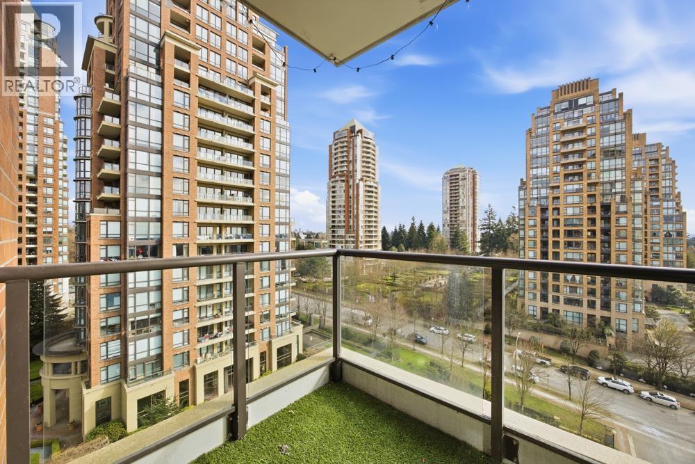 1003 6823 Station Hill Drive, Burnaby, British Columbia  V3N 0A9 - Photo 9 - R3091795