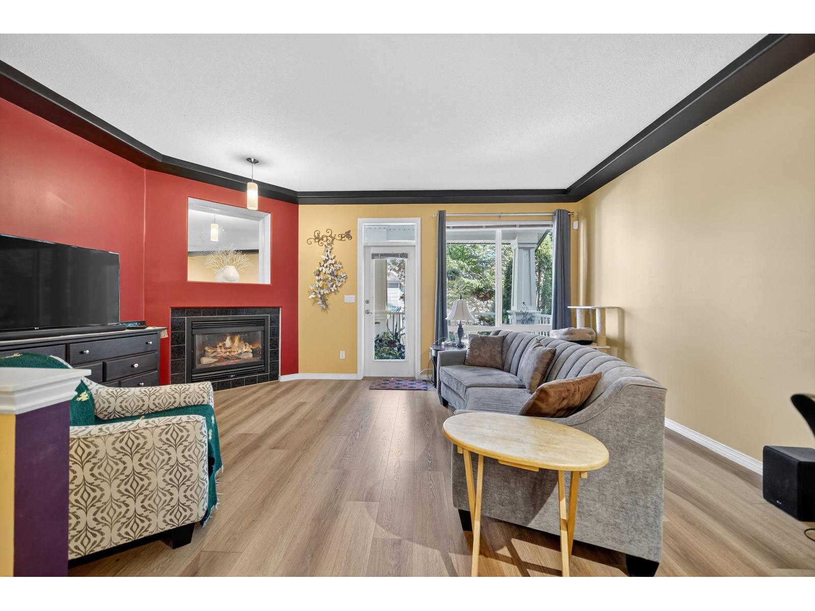 30 7250 144 Street, Surrey, British Columbia  V3W 1L7 - Photo 3 - R3091496