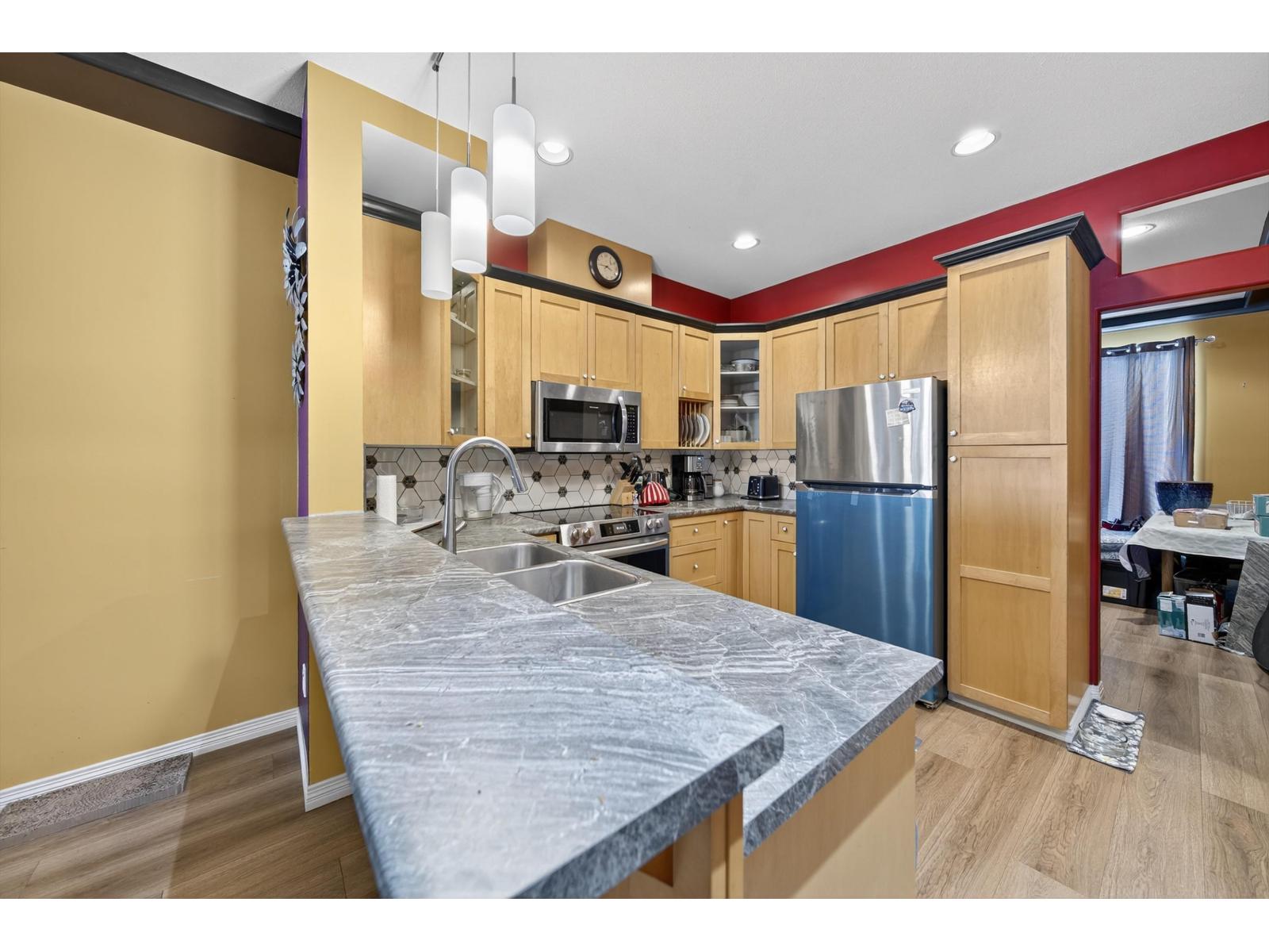 30 7250 144 Street, Surrey, British Columbia  V3W 1L7 - Photo 8 - R3091496