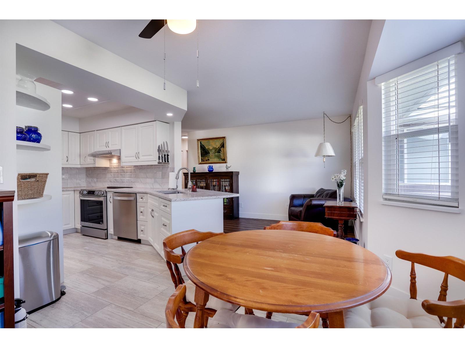 112 14280 19a Avenue, Surrey, British Columbia  V4A 8W3 - Photo 18 - R3091694