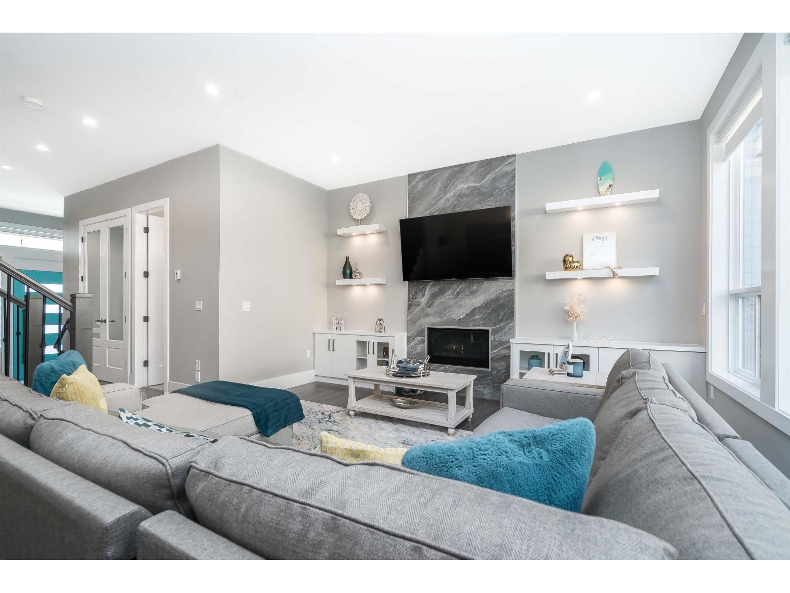 16739 16a Avenue, Surrey, British Columbia  V3Z 0T3 - Photo 7 - R3091630