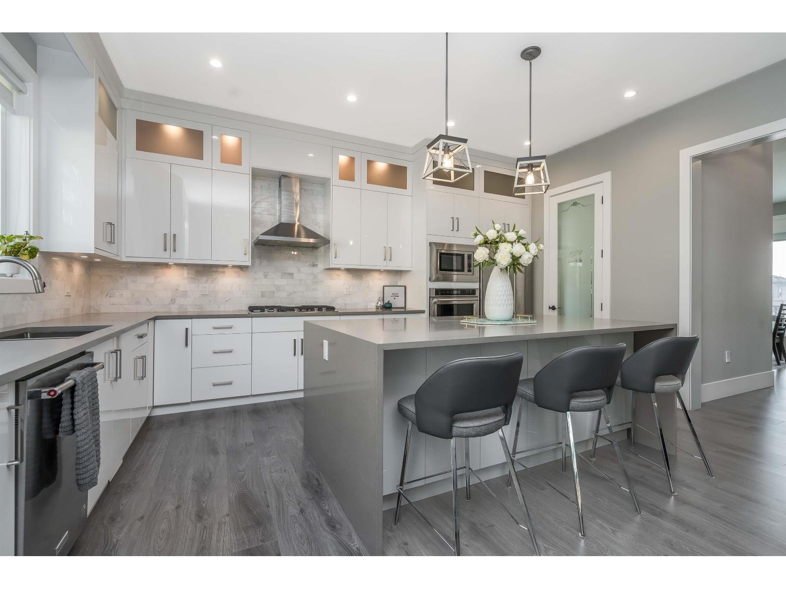 16739 16a Avenue, Surrey, British Columbia  V3Z 0T3 - Photo 11 - R3091630