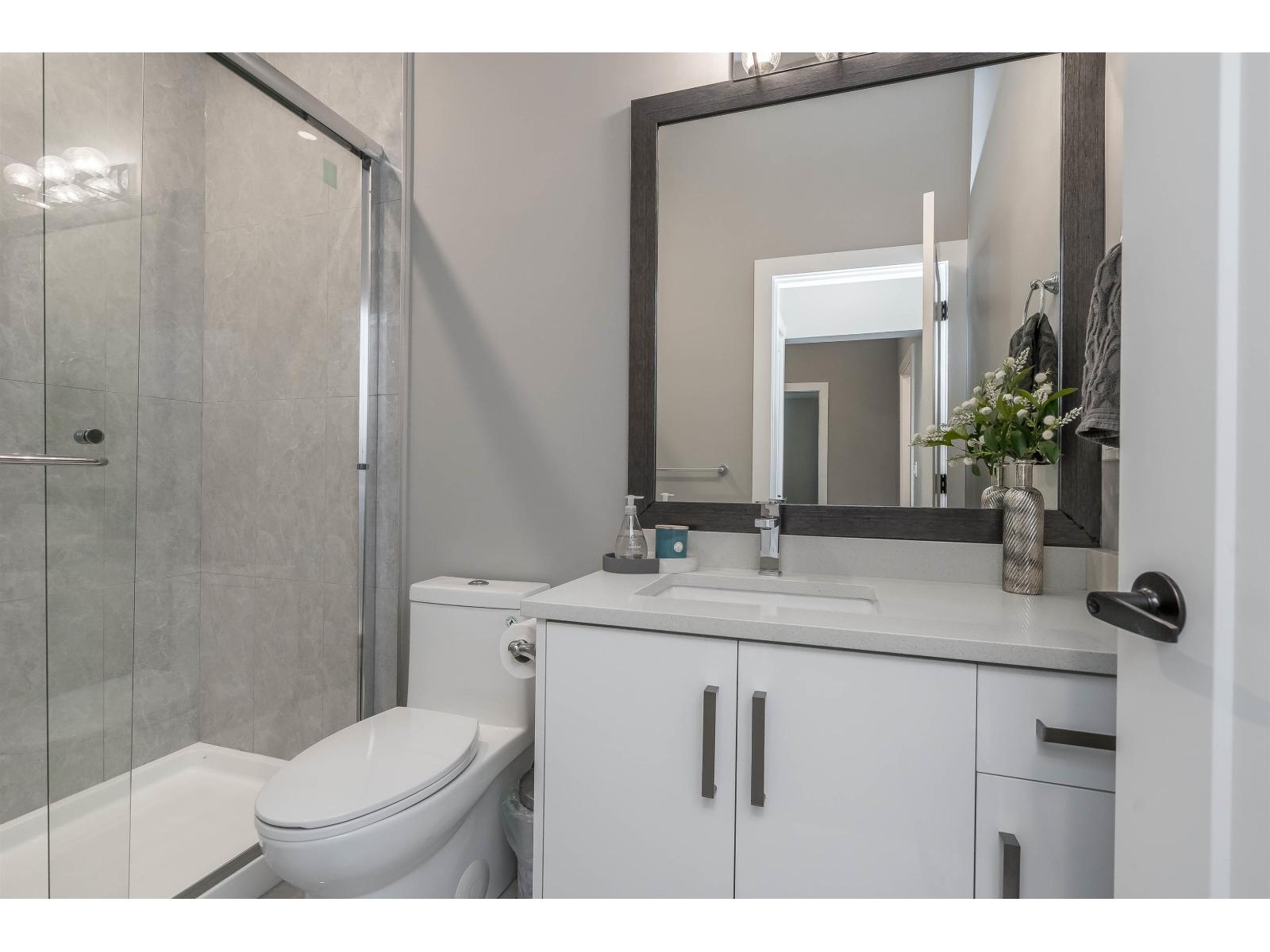 16739 16a Avenue, Surrey, British Columbia  V3Z 0T3 - Photo 30 - R3091630