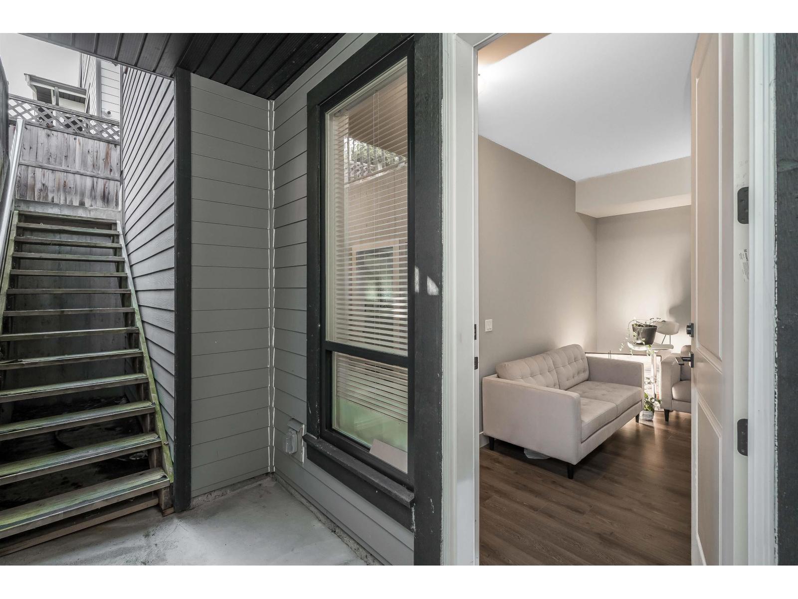 16739 16a Avenue, Surrey, British Columbia  V3Z 0T3 - Photo 31 - R3091630