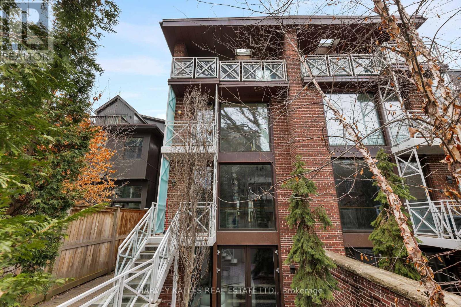 94b Admiral Road, Toronto, Ontario  M5R 2L6 - Photo 36 - C12804058