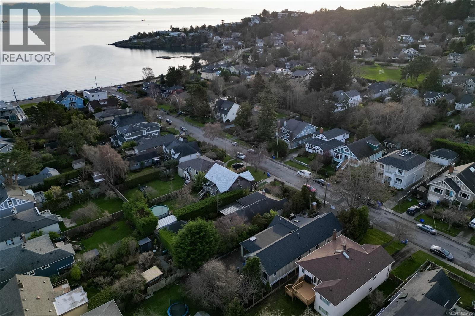 587 Oliver St, Oak Bay, British Columbia  V8S 4W2 - Photo 25 - 1026476