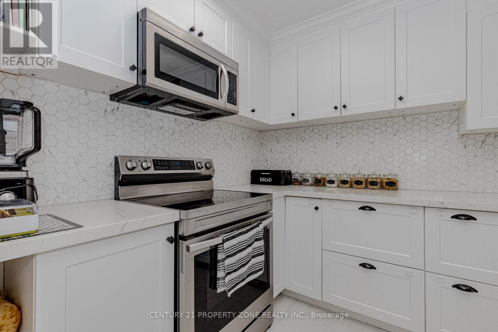 1701 - 180 Markham Road, Toronto, Ontario  M1M 2Z9 - Photo 15 - E12804046