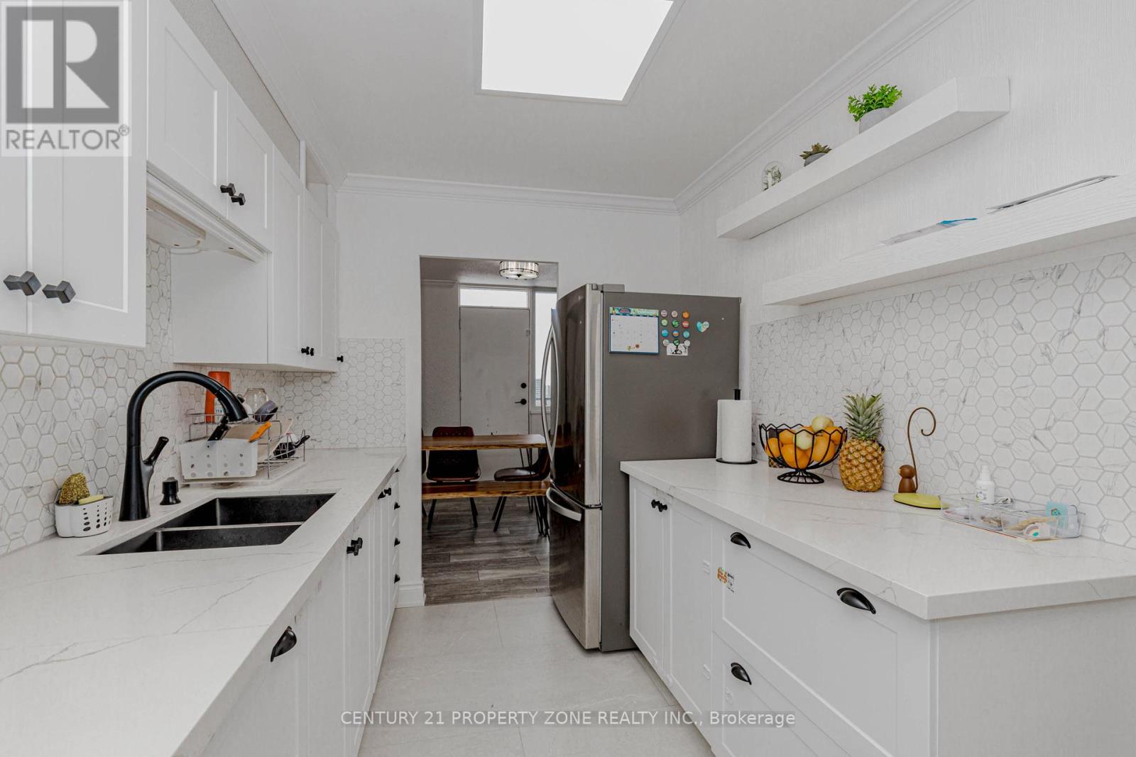 1701 - 180 Markham Road, Toronto, Ontario  M1M 2Z9 - Photo 17 - E12804046