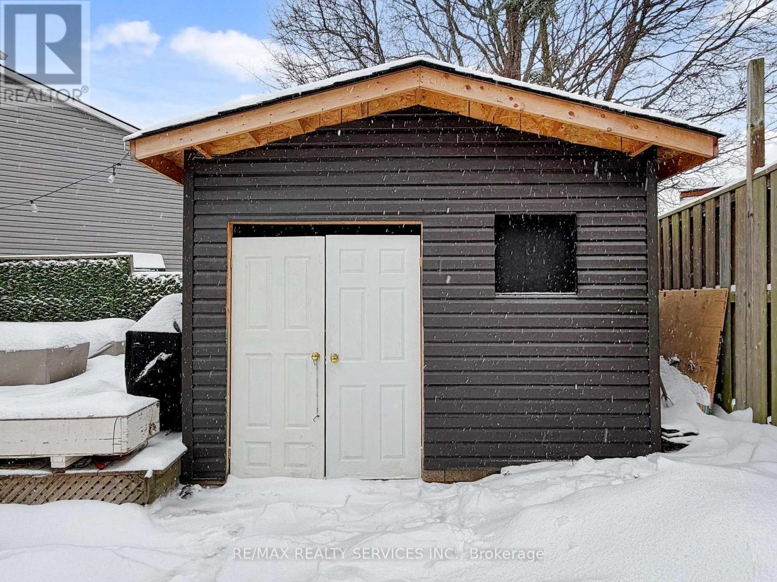 30 Haley Court, Brampton, Ontario  L6S 1N6 - Photo 40 - W12800652