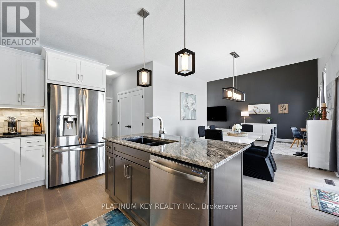 248 Snyders Avenue, Central Elgin, Ontario  N0L 1B0 - Photo 6 - X12493898