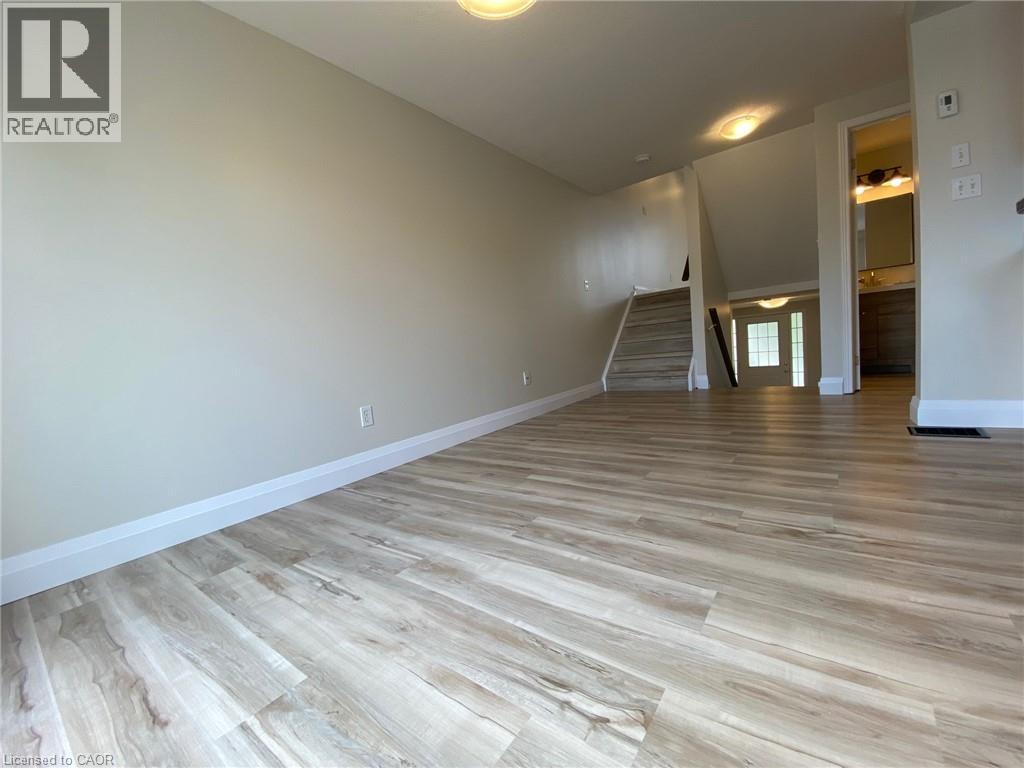 82 Donnenwerth Drive, Kitchener, Ontario  N2E 4C9 - Photo 4 - 40806371