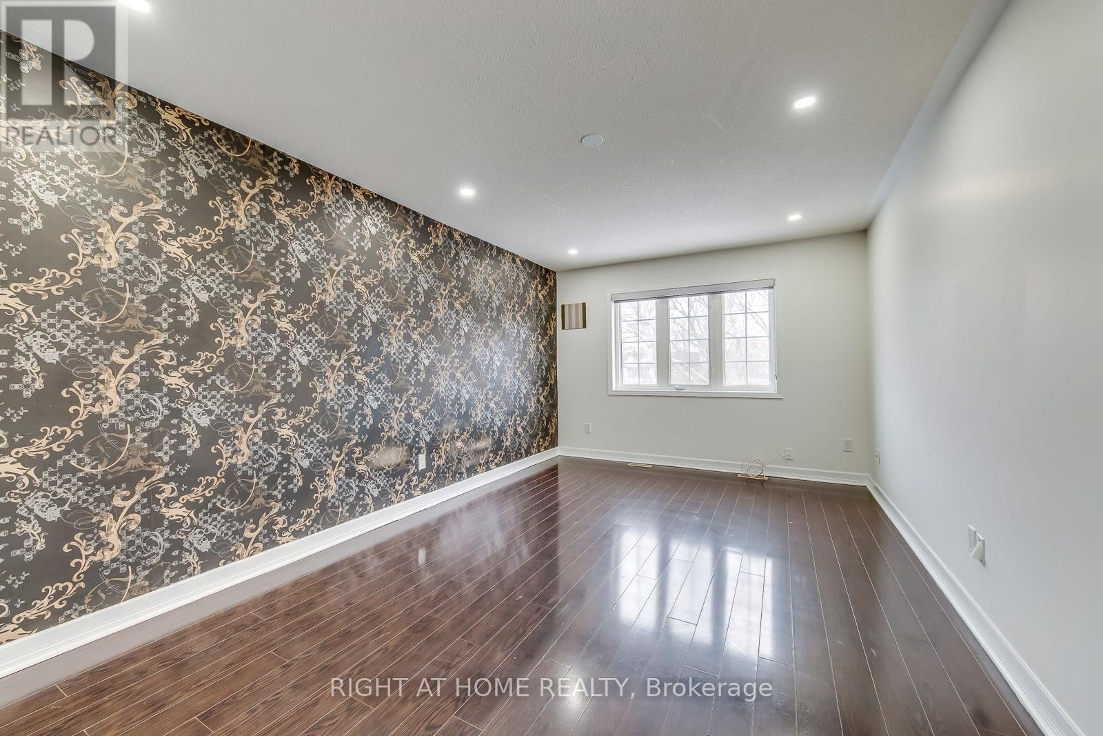 15 Eagle Trace Drive, Brampton, Ontario  L6R 0M3 - Photo 16 - W12804038