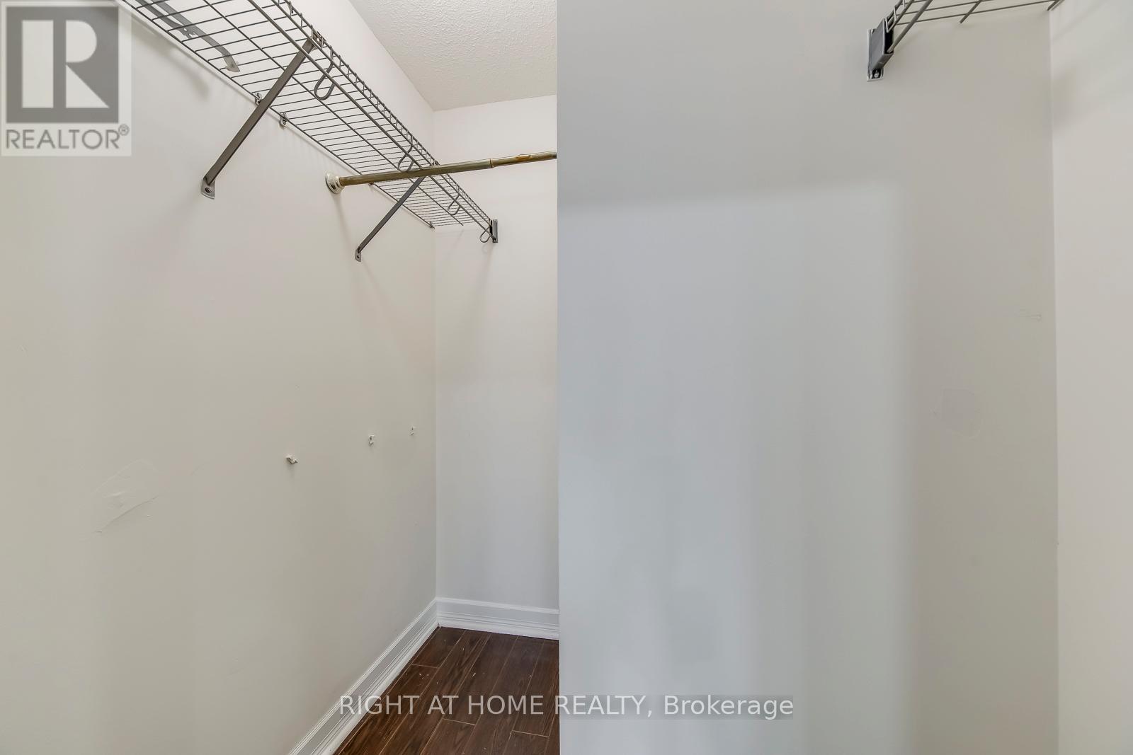 15 Eagle Trace Drive, Brampton, Ontario  L6R 0M3 - Photo 21 - W12804038