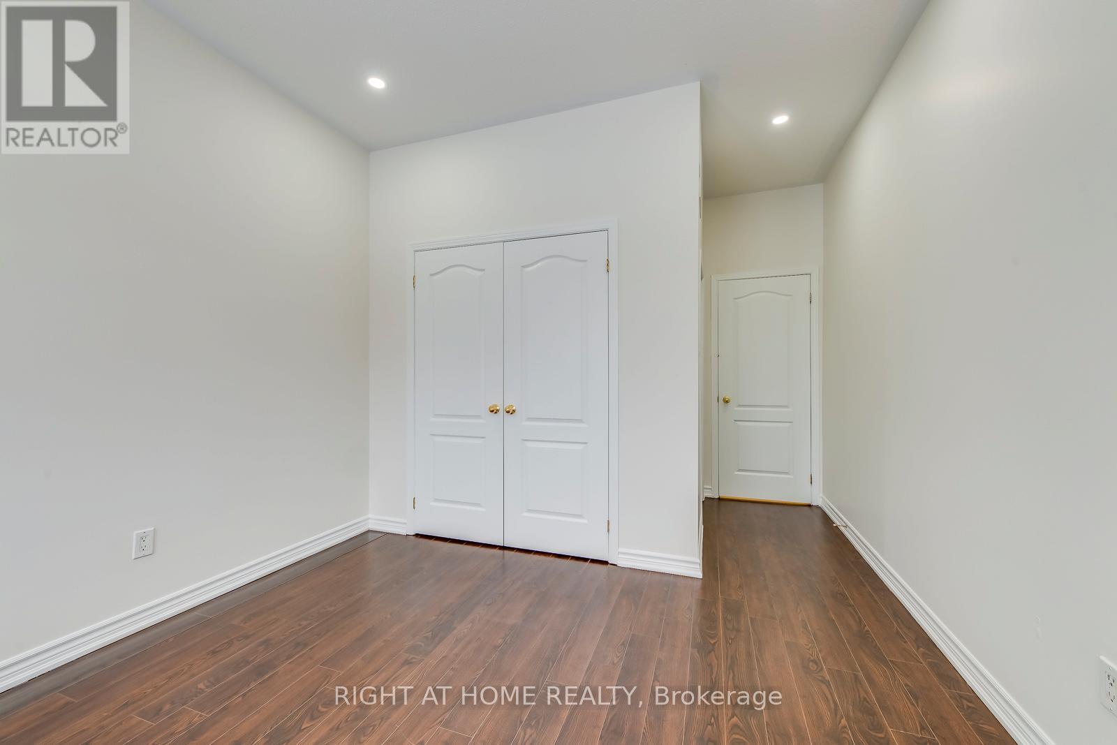 15 Eagle Trace Drive, Brampton, Ontario  L6R 0M3 - Photo 24 - W12804038