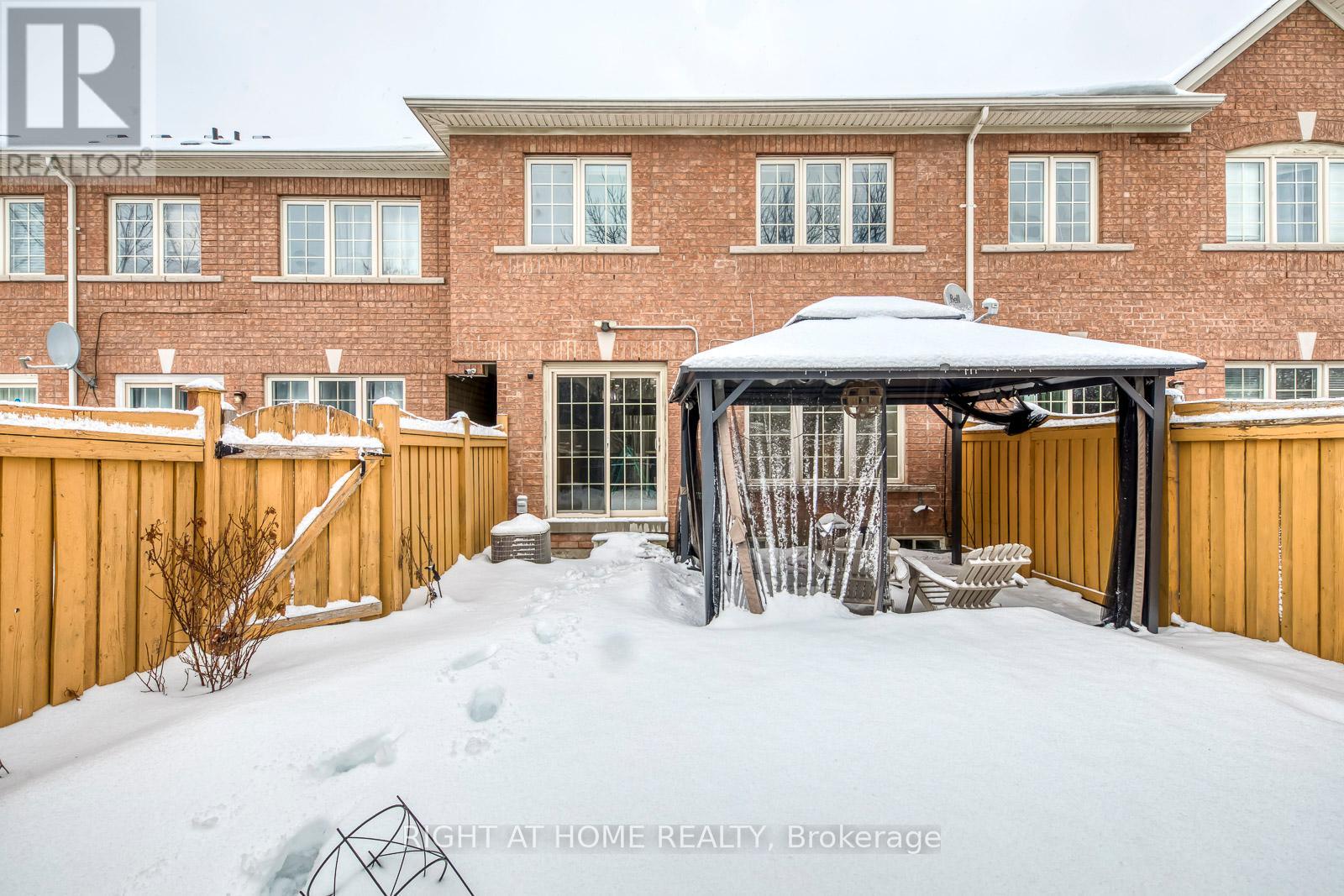 15 Eagle Trace Drive, Brampton, Ontario  L6R 0M3 - Photo 49 - W12804038