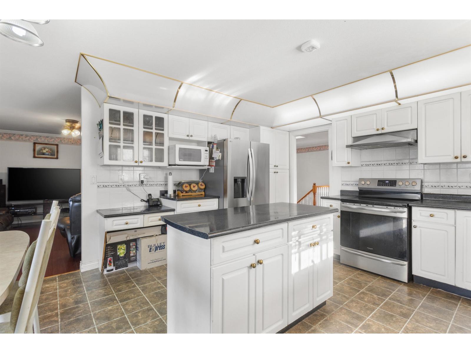 12185 98a Avenue, Surrey, British Columbia  V3V 7S5 - Photo 4 - R3091803