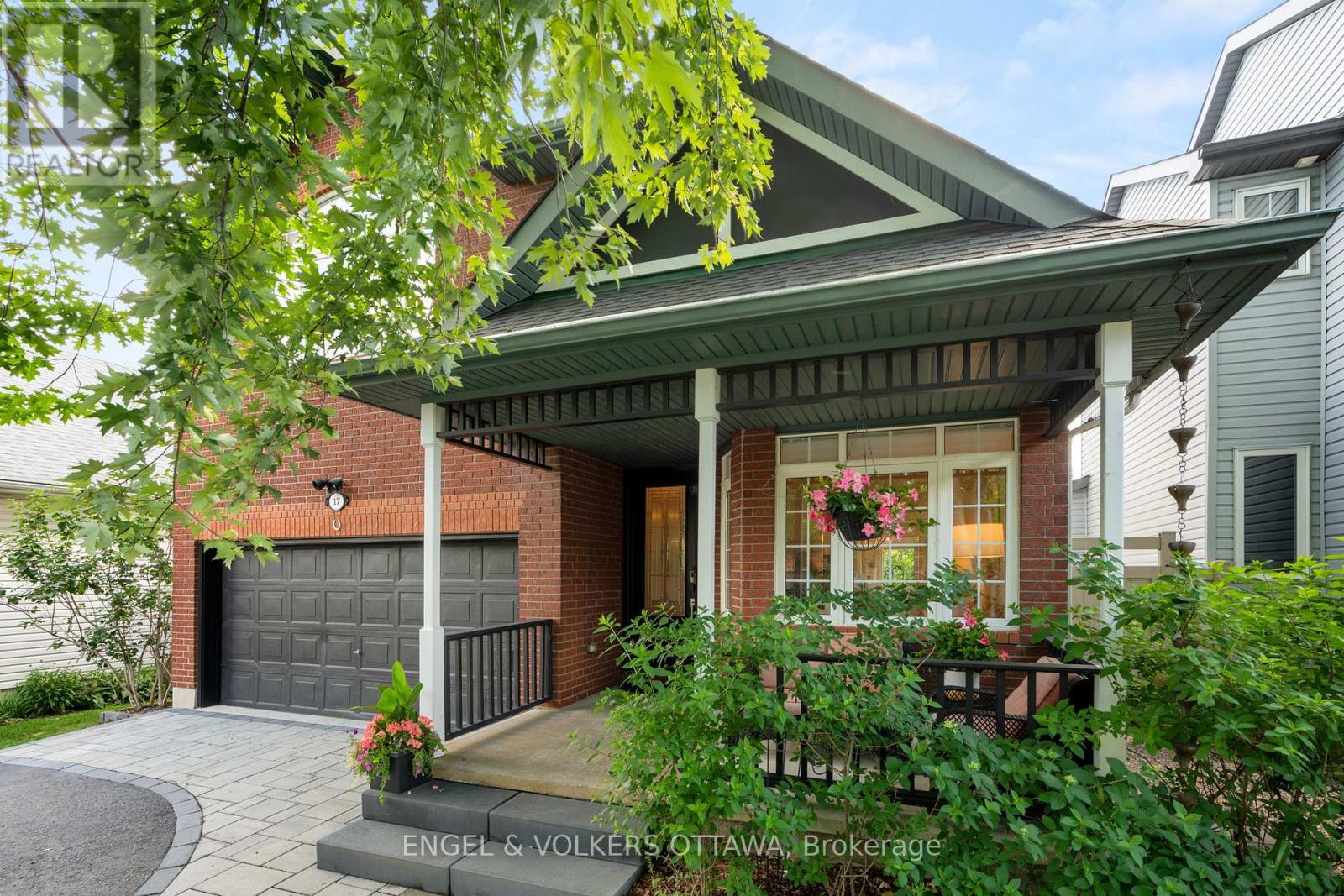 17 Colindale Avenue, Ottawa, Ontario  K2J 4V6 - Photo 3 - X12801152