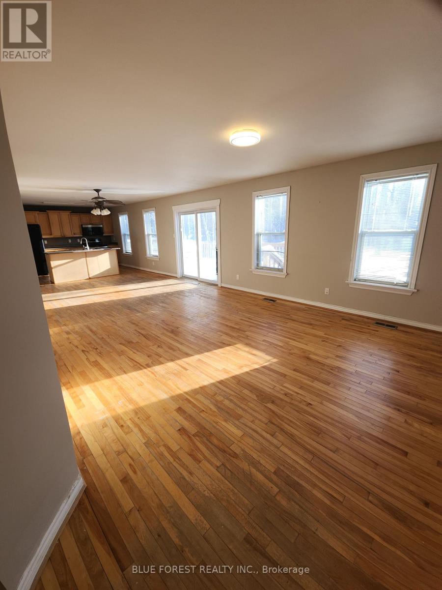 36259 Gore Road, South Huron, Ontario  N0M 1T0 - Photo 3 - X12804128