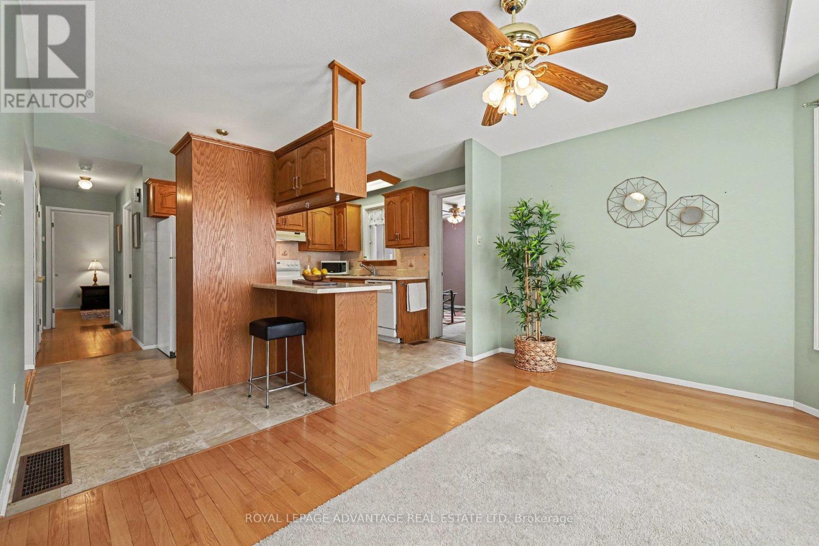 4 Otterdale Crescent E, Rideau Lakes, Ontario  K7A 0J4 - Photo 8 - X12803260